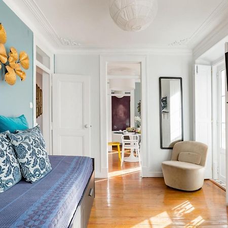 Avenida Da Liberdade Area, Bright And Newly Renovated 2 Bedroom Apartment, Lisbon Historical Center ภายนอก รูปภาพ